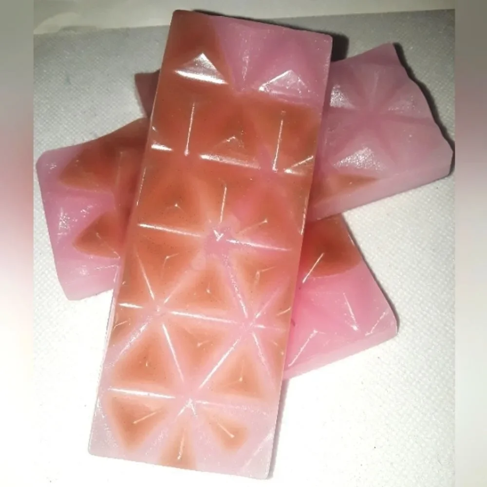 HAND crafted Bloom limited edition waxmelt bar 1pc buy1 get 2 free mix n match